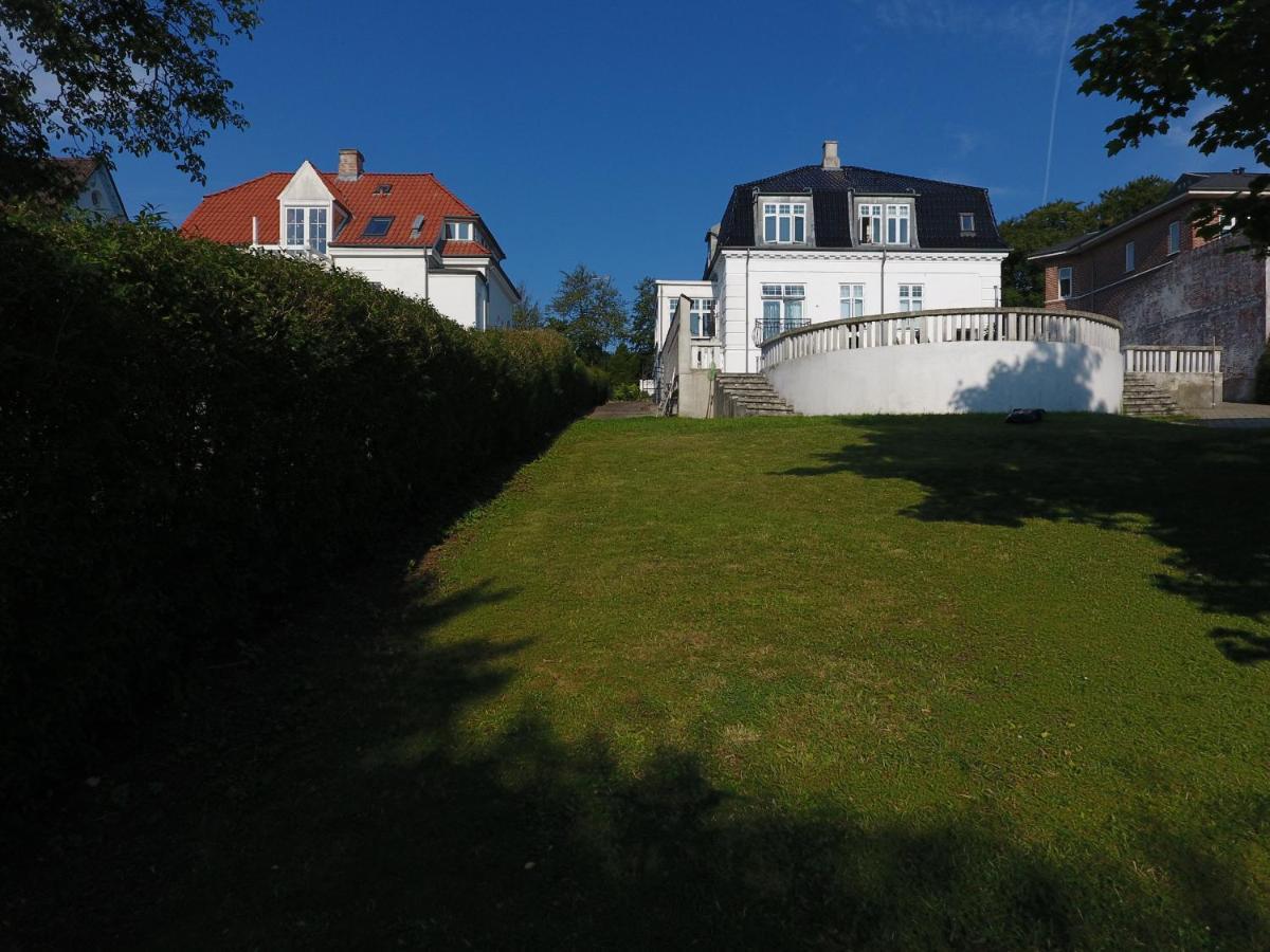 Aday - Villa Firenze - 2 Bedrooms Bright Apartment Aalborg Ngoại thất bức ảnh