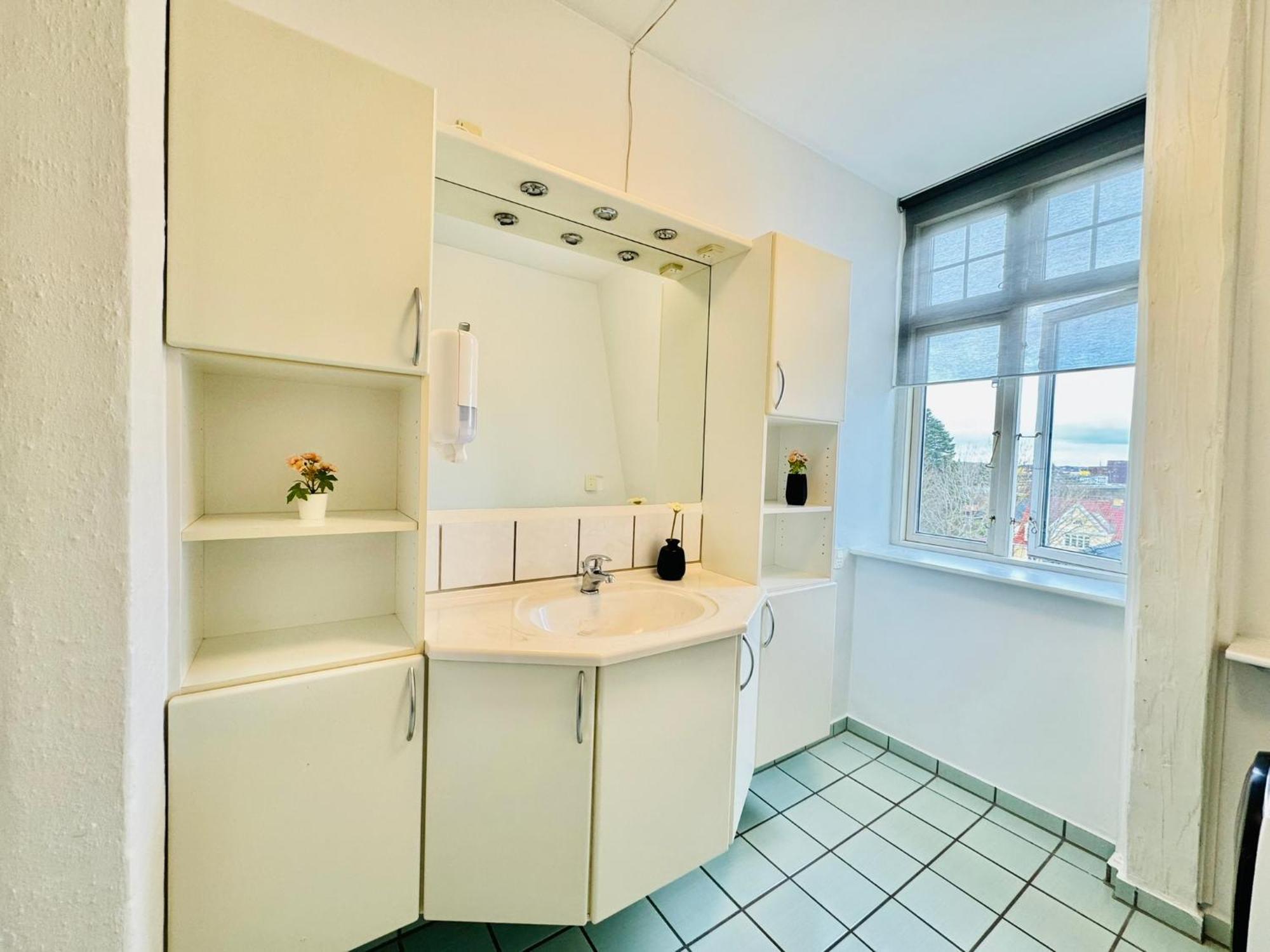 Aday - Villa Firenze - 2 Bedrooms Bright Apartment Aalborg Ngoại thất bức ảnh