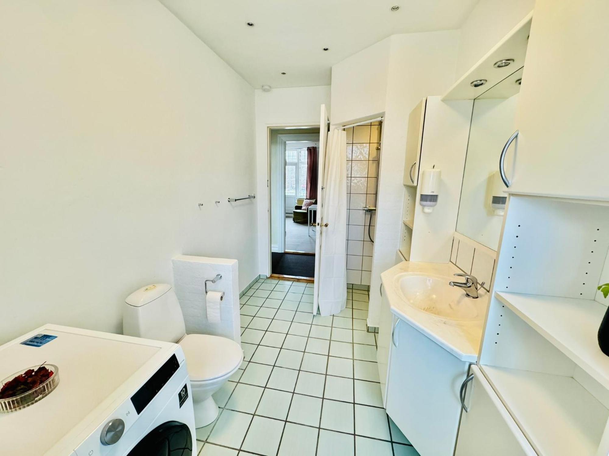 Aday - Villa Firenze - 2 Bedrooms Bright Apartment Aalborg Ngoại thất bức ảnh